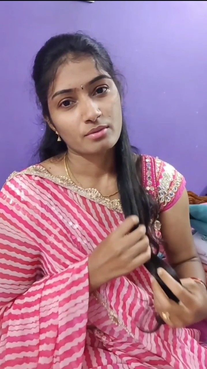 Riya photo 3